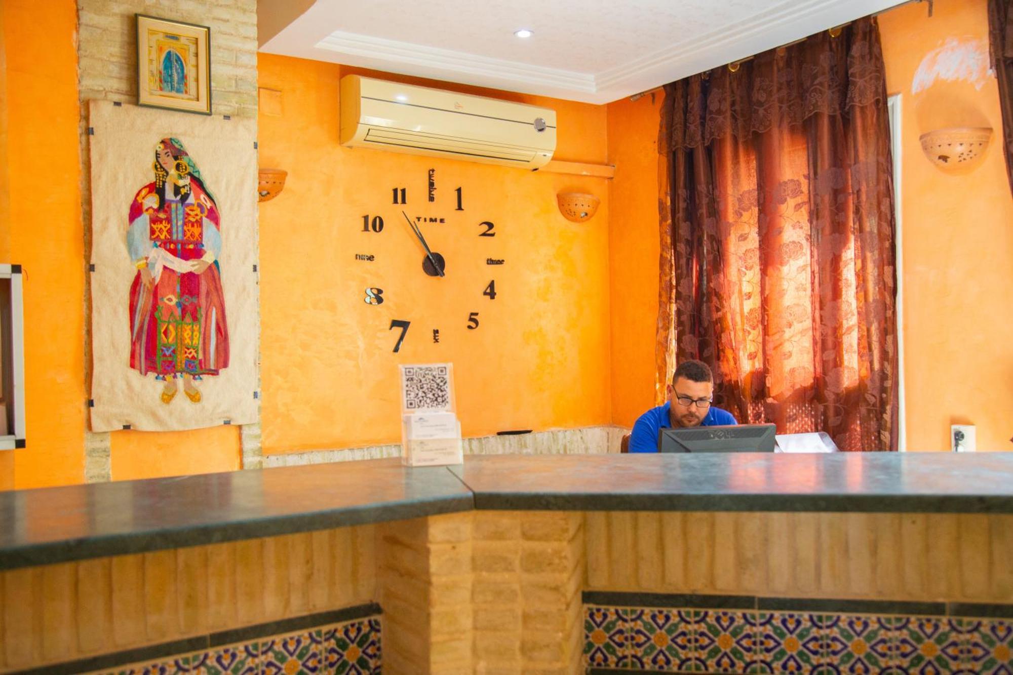 Residence El Arich Таузар Экстерьер фото