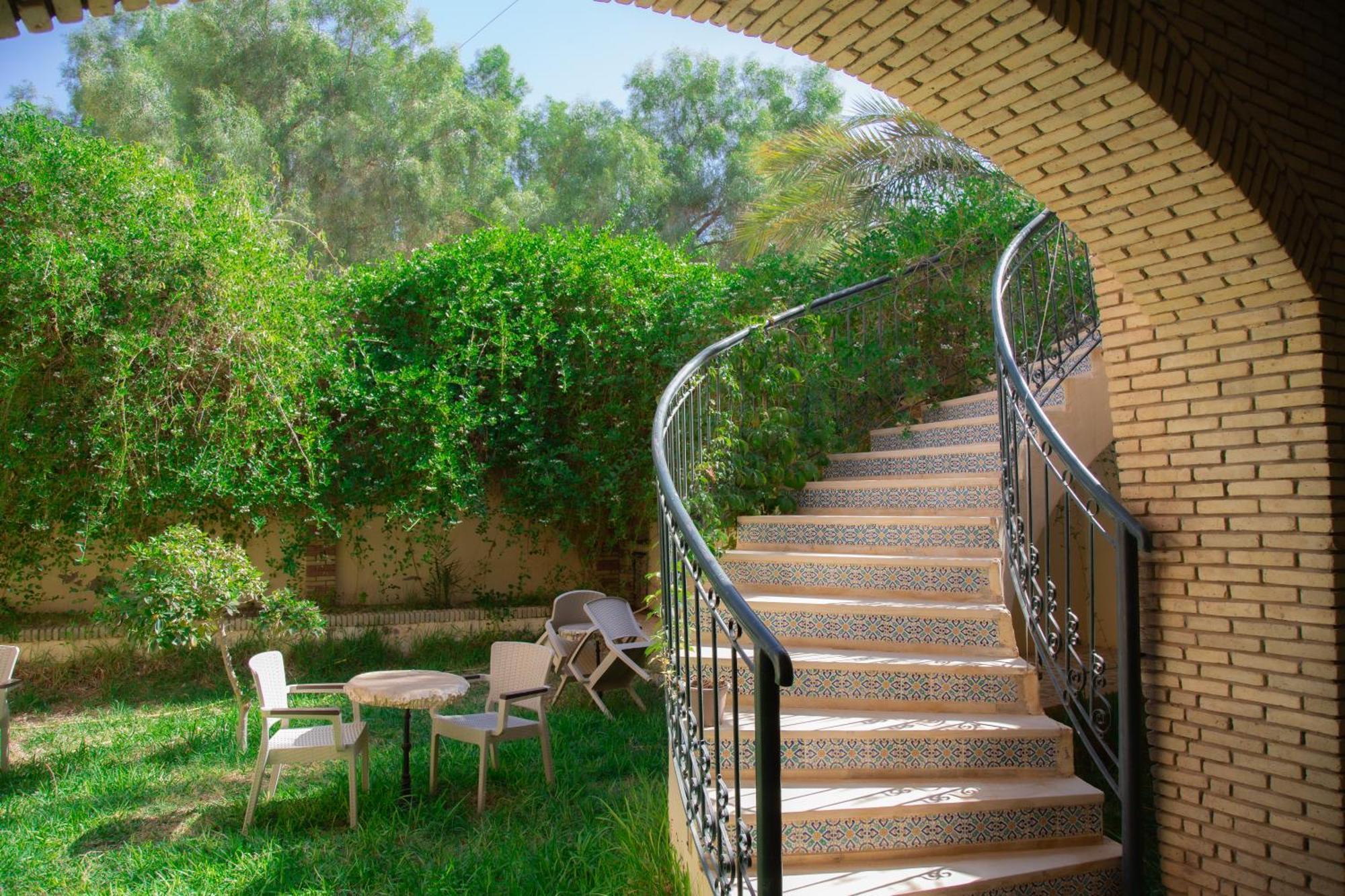 Residence El Arich Таузар Экстерьер фото